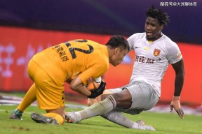 金年会官网包含全明星赛赛程吃紧，武汉三镇清晨完成体检，压力陡增，控场能力受关注的词条